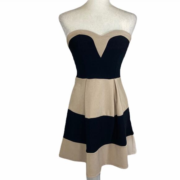 Windsor strapless mini dress, black tan color block  with pleated skater skirt - Picture 1 of 4